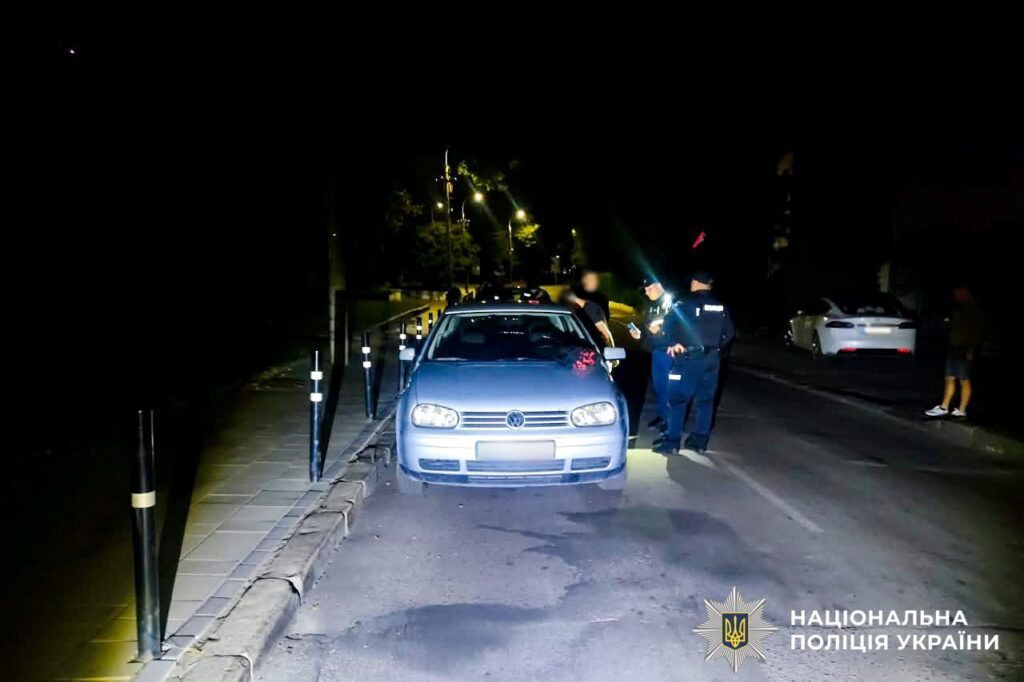 Залишив авто незамкненим: у Рівненському районі чоловік позбувся "Фольксвагена" 1 Затримання викрадача Volkswagen у Рівному