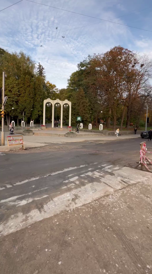 Вулицю Чорновола у Рівному вже відкрили для проїзду 2