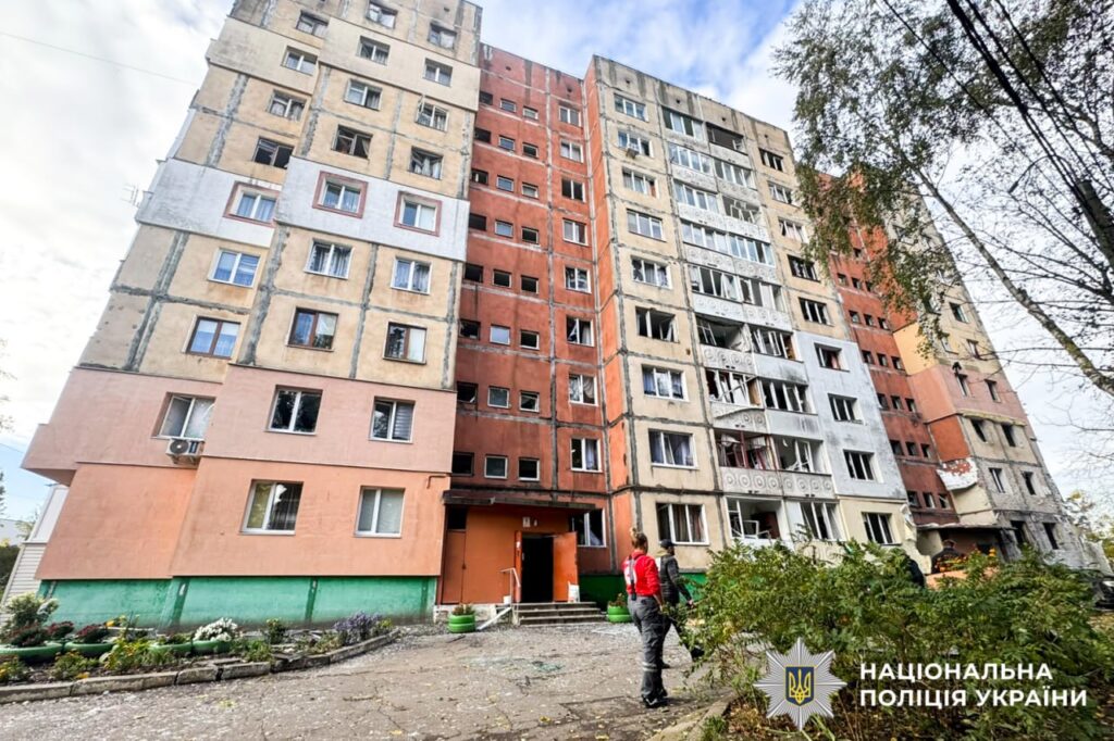 Ворожа атака на Рівне: з’явилися перші фото пошкоджень 4 Перші фото пошкоджень у Рівному