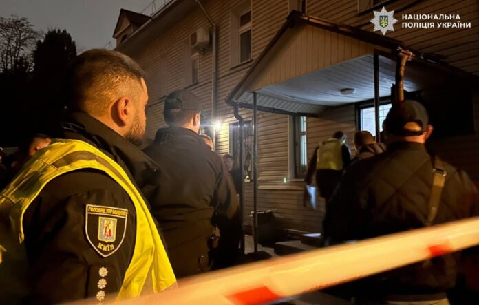 Стрілянина у Печерському ТЦК та СП нападнику повідомили про підозру, йому загрожує довічне ув’язнення Стрілянина у Печерському ТЦК та СП нападнику повідомили про підозру, йому загрожує довічне ув’язнення