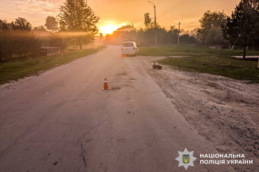 У Рівненському районі 8-річний велосипедист потрапив під авто 2 Травмований велосипедист