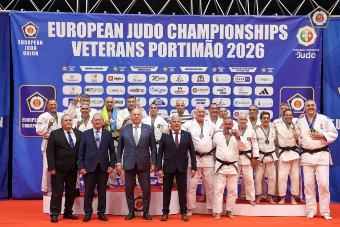 Українські ветерани здобули чотири медалі у перший день чемпіонату Європи Українські ветерани здобули чотири медалі у перший день чемпіонату Європи